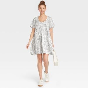 A New Day Short Sleeve Tiered Dress Size M NWT